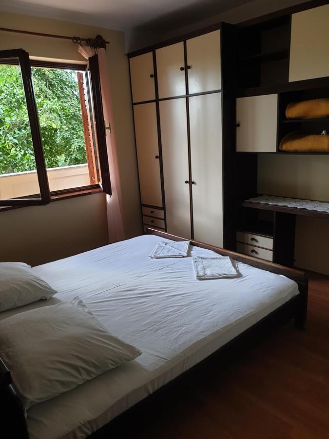 Apartments Davorka Banjol Екстериор снимка