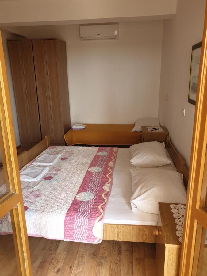 Apartments Davorka Banjol Екстериор снимка
